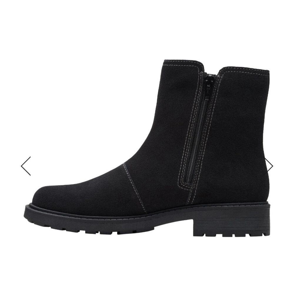Clarks Women's Opal Sky Black Suede Chelsea Style Side Zip Ankle Boots Sz 8.5M - Picture 2 of 15